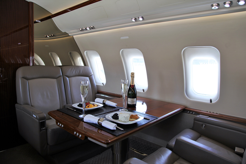 interior Bombardier Challenger 605